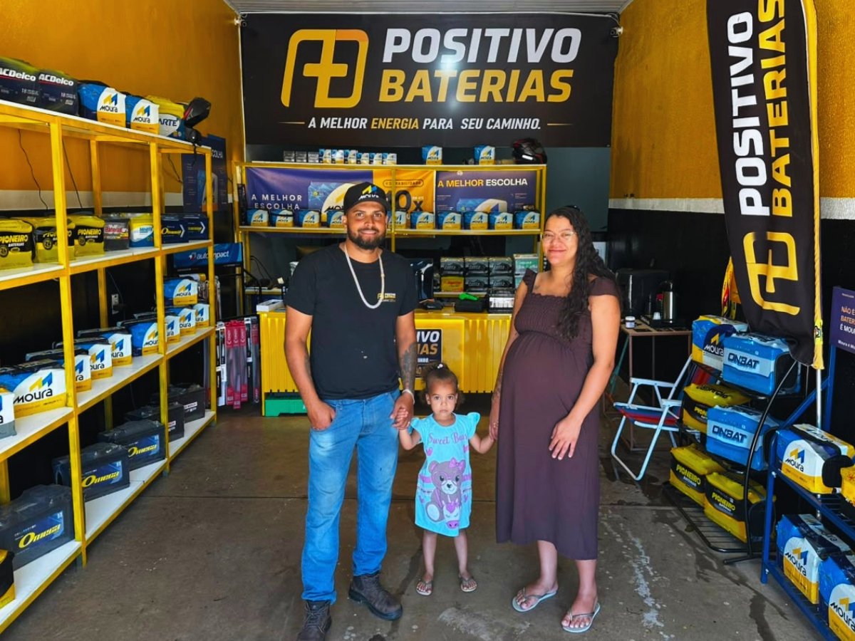 Equipe da Positivo Baterias em Uberlândia